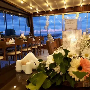 3* Otel Sare